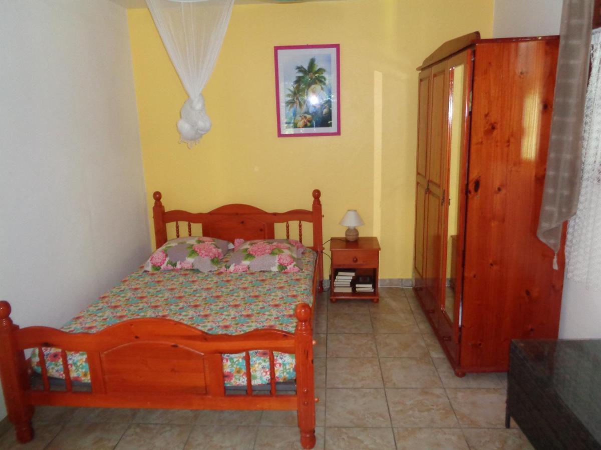 Jardin Bananier Apartamento Deshaies Exterior foto