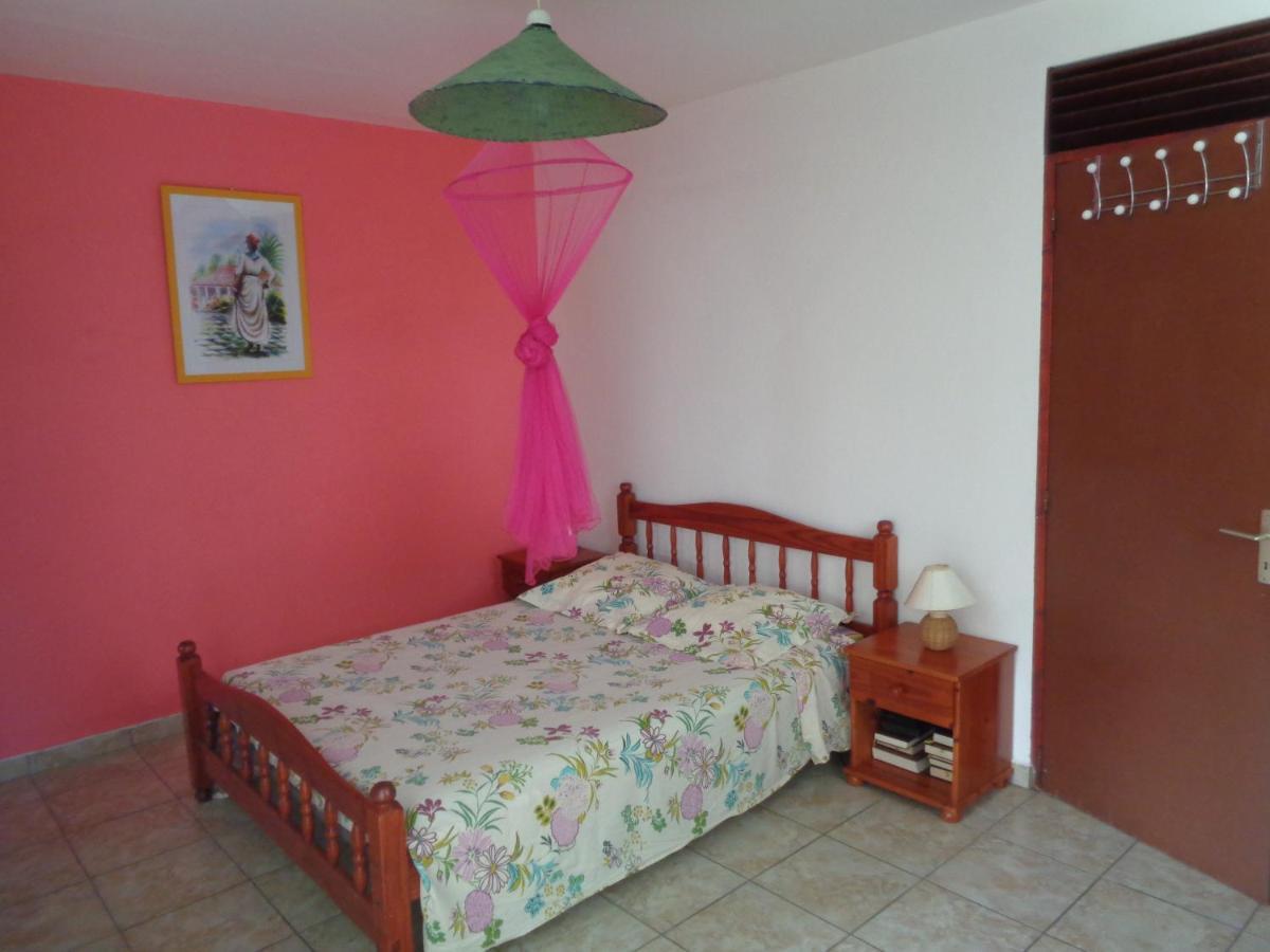 Jardin Bananier Apartamento Deshaies Exterior foto