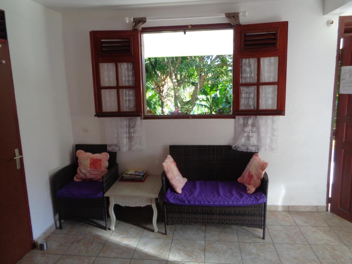 Jardin Bananier Apartamento Deshaies Exterior foto